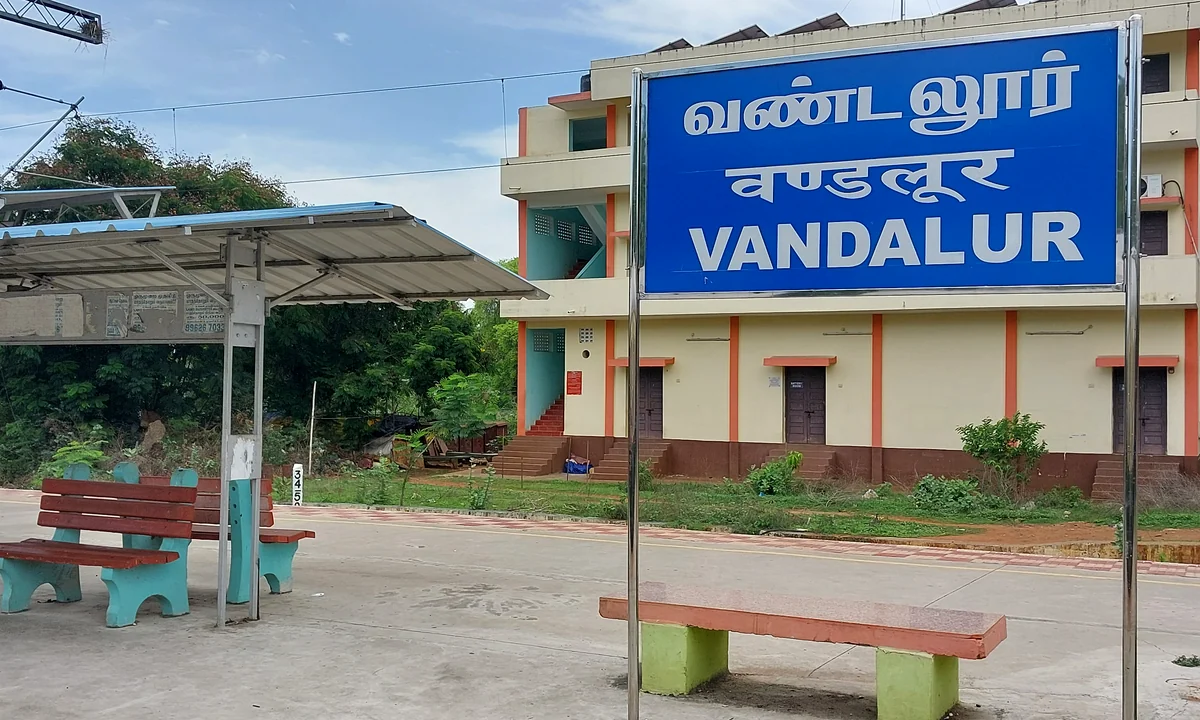 Vandalur Junction
